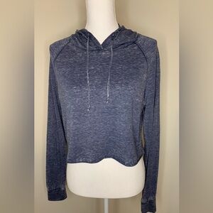 ever hottie Women’s Hooded Cropped Top Size Small